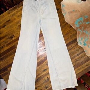 Free People Light Wash Flare Women's Jeans - Classic Casual Style